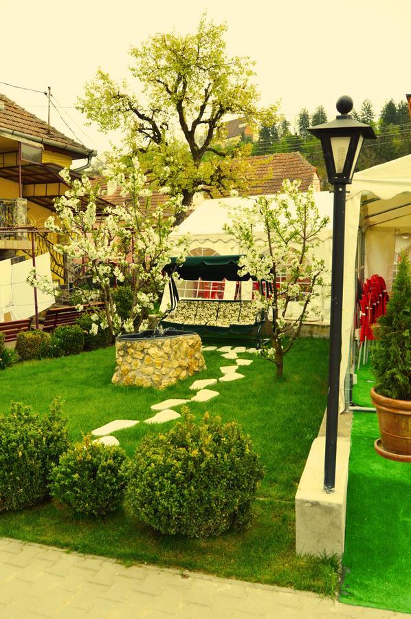 Venesis House Hotel Sighisoara Ngoại thất bức ảnh